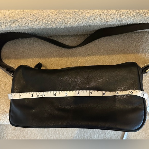 NWT Free People Arm Candy Shoulder Bag - Black - Picture 6 of 14